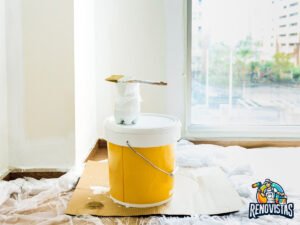 Πώς να πετύχετε οικονομικό βάψιμο σπιτιού χωρίς να θυσιάσετε την ποιότητα